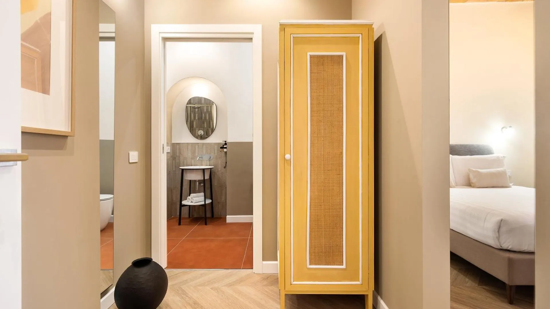 Elegantia Luxury Rooms Trastevere Rome Guest house