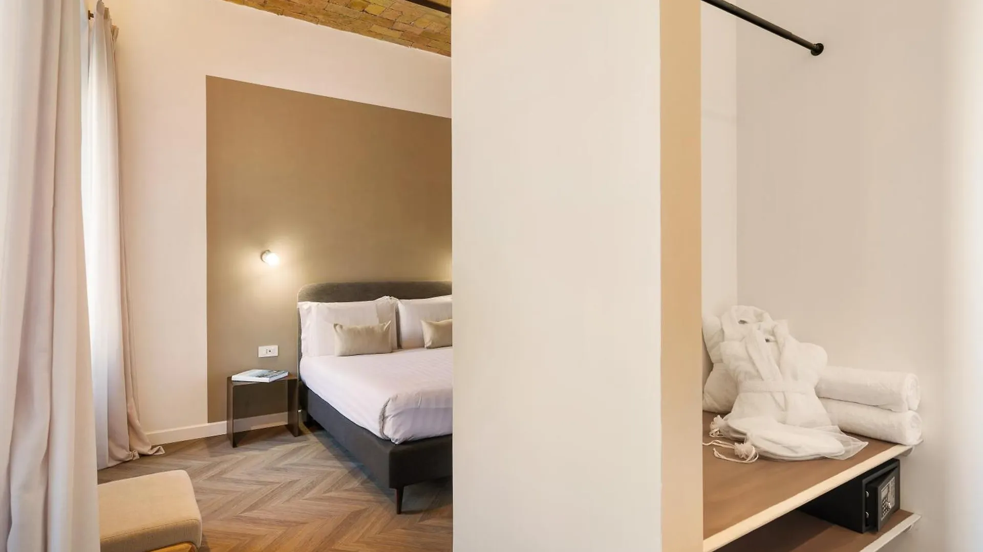 Elegantia Luxury Rooms Trastevere Rome