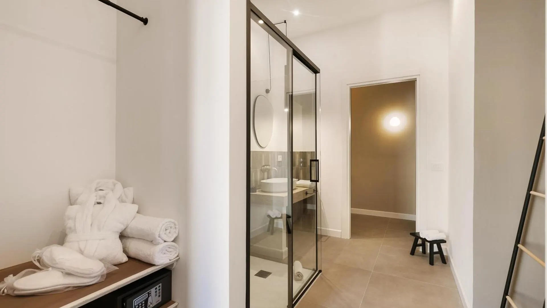 Elegantia Luxury Rooms Trastevere Rome Guest house